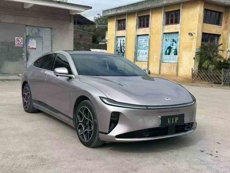 常德25年长安汽车启源2