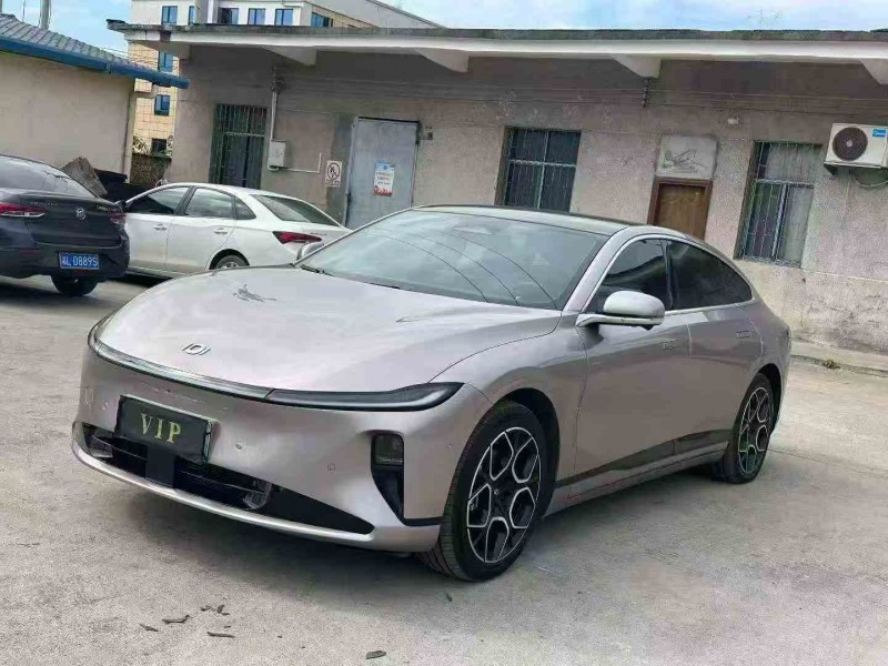 常德25年长安汽车启源3