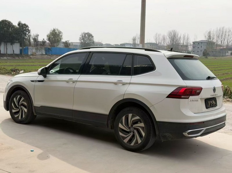 新乡22年大众途观8