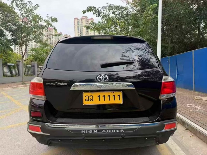 南宁14年丰田汉兰达8