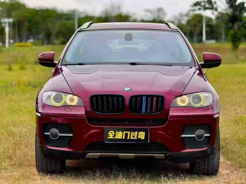 广州12年宝马X61