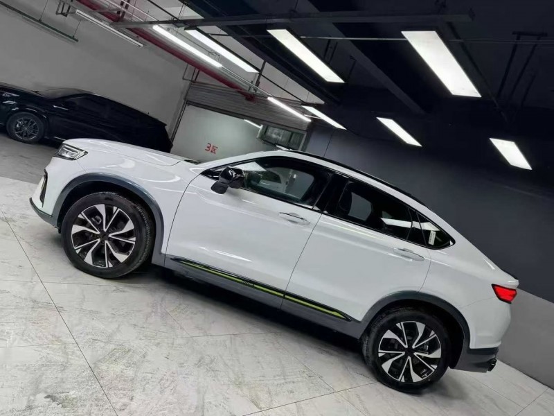 成都22年吉利星越3