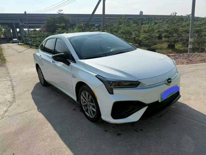 中山24年传祺埃安S2