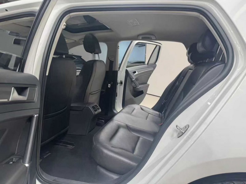 成都17年大众高尔夫8