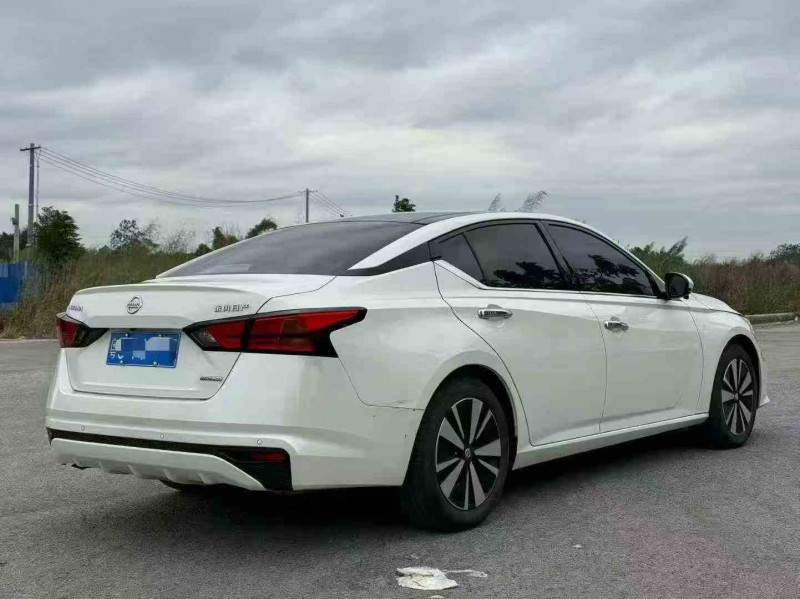 梧州22年日产天籁7