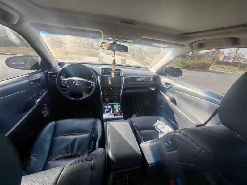 淄博16年丰田凯美瑞4