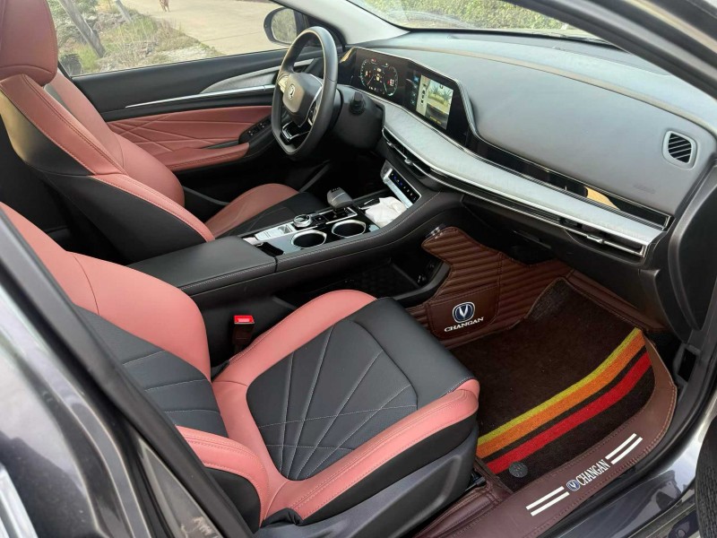 中山24年长安汽车逸动9