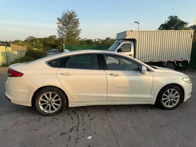 中山18年福特蒙迪欧4