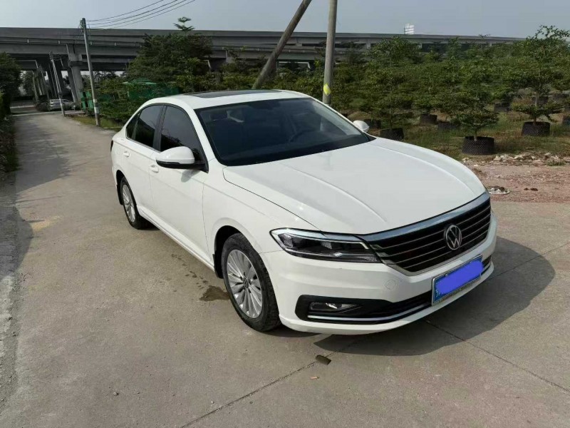 中山21年大众朗逸2