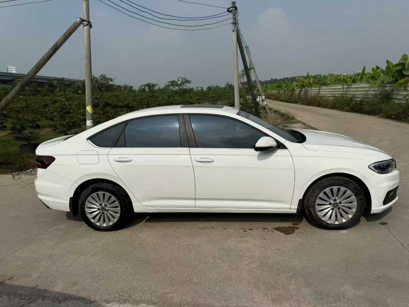 中山21年大众朗逸3