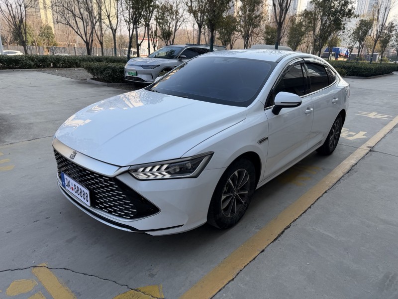 济宁23年比亚迪秦2