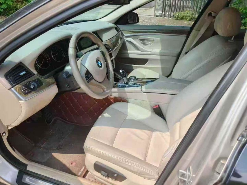 洛阳13年宝马5系4