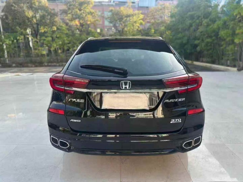 湛江21年本田冠道8