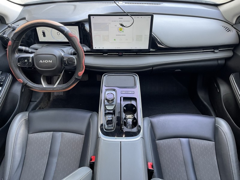 济宁23年传祺埃安S6