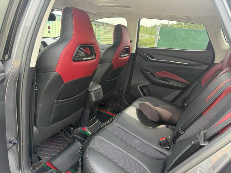 中山22年长安汽车欧尚8