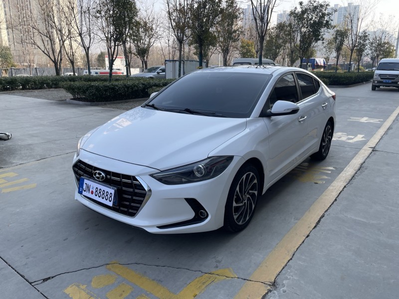 济宁20年现代领动3