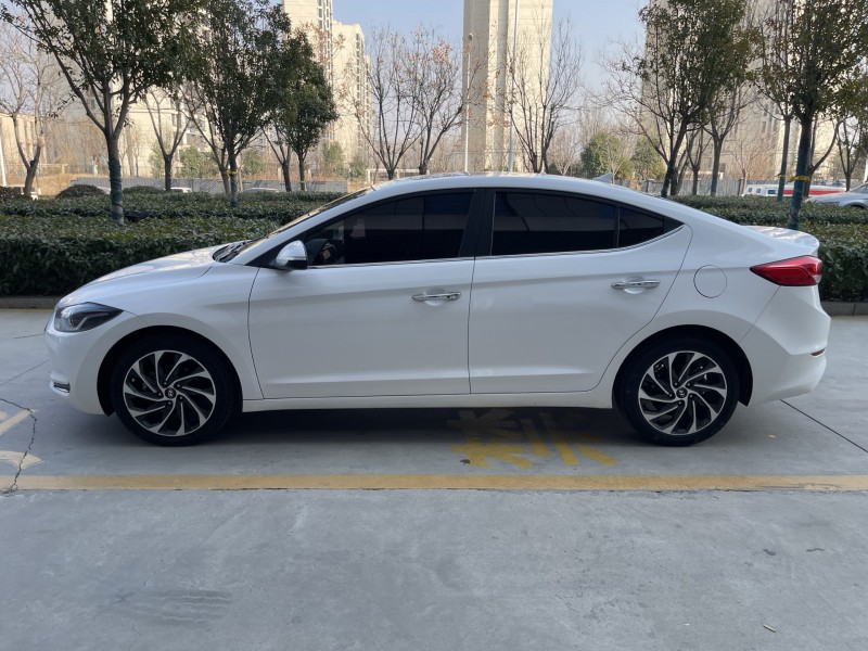 济宁20年现代领动7