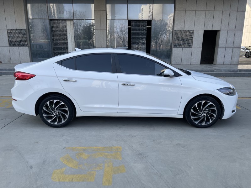 济宁20年现代领动8