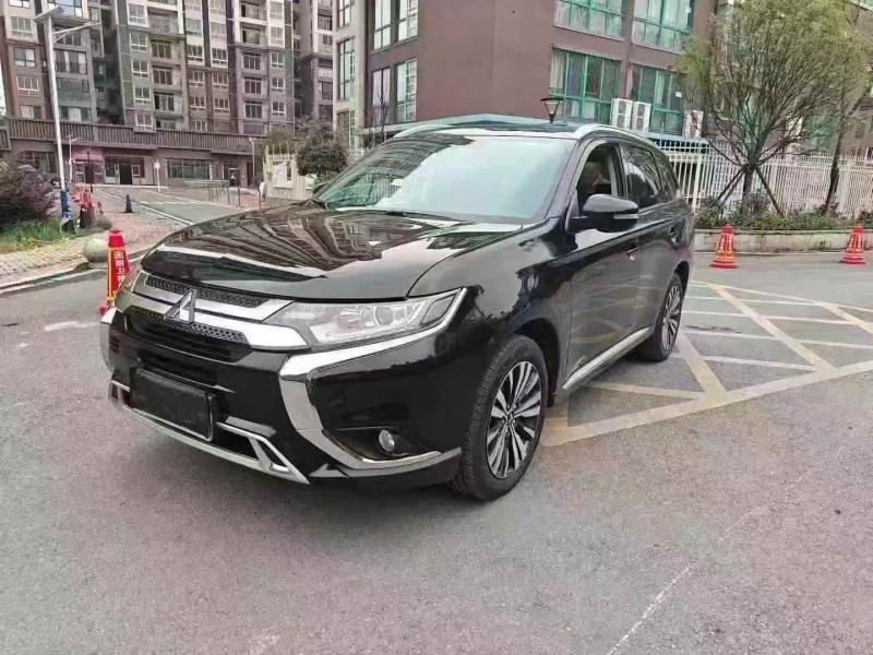 湘潭22年三菱欧蓝德2