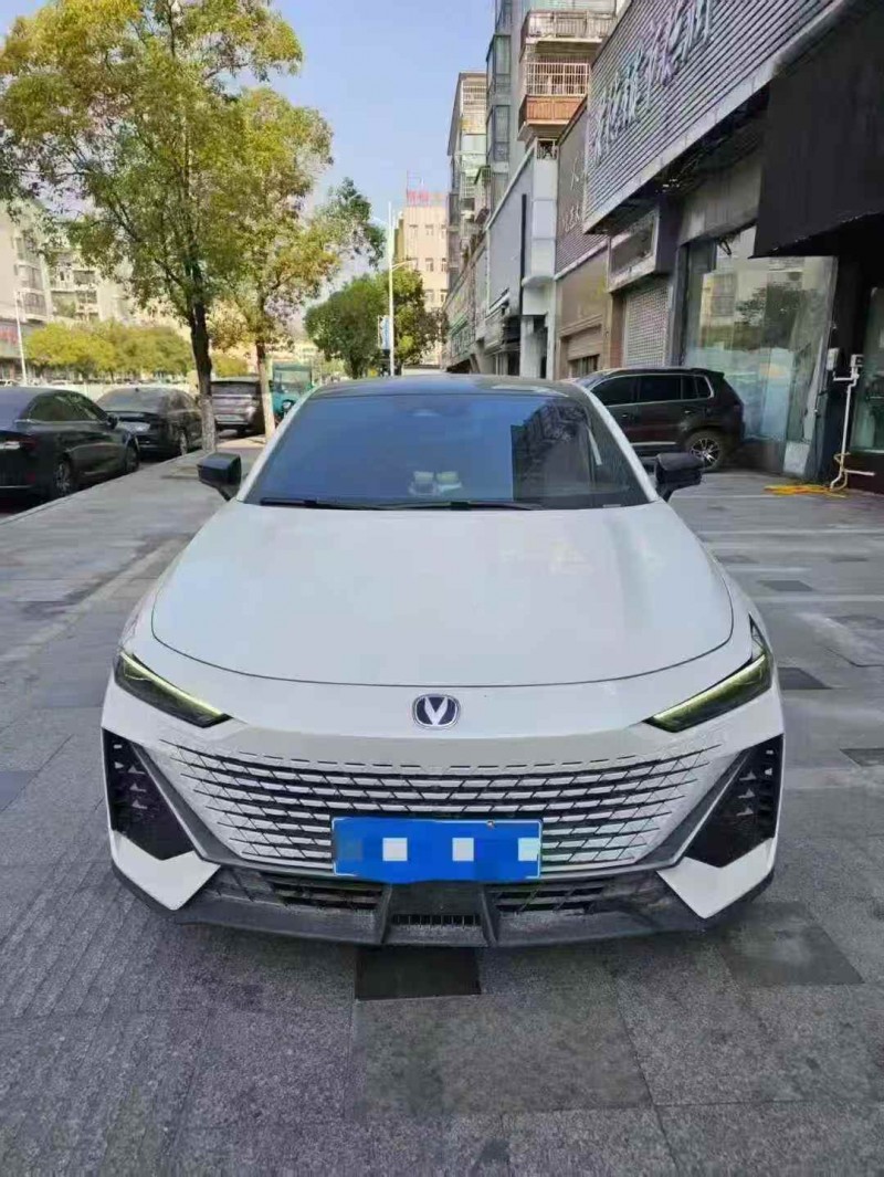 赣州24年长安汽车UNI1