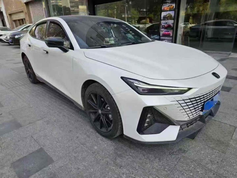 赣州24年长安汽车UNI2