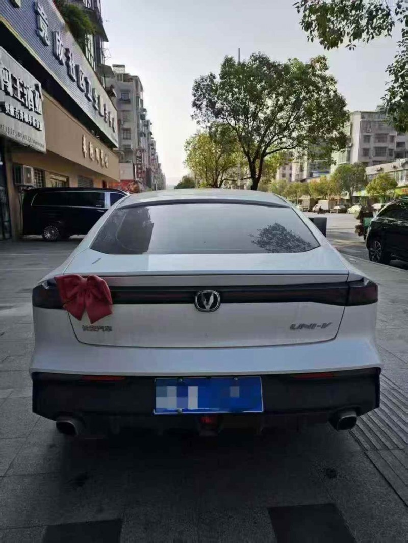 赣州24年长安汽车UNI9