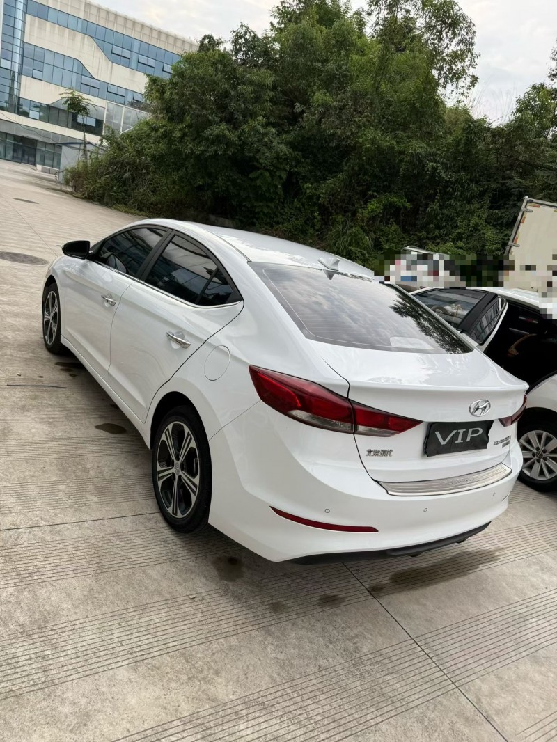 乐山18年现代领动6