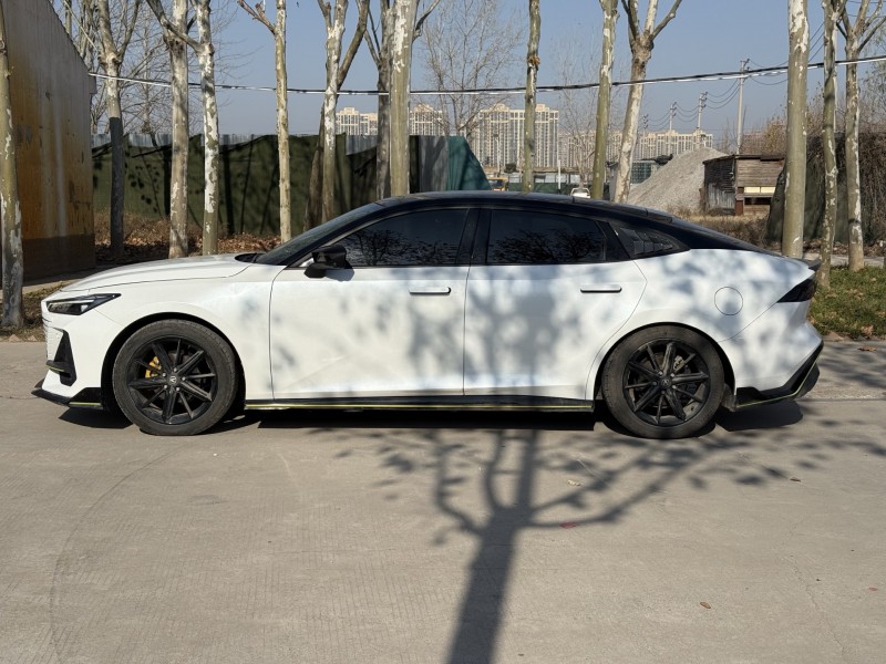 郑州22年长安汽车UNI5