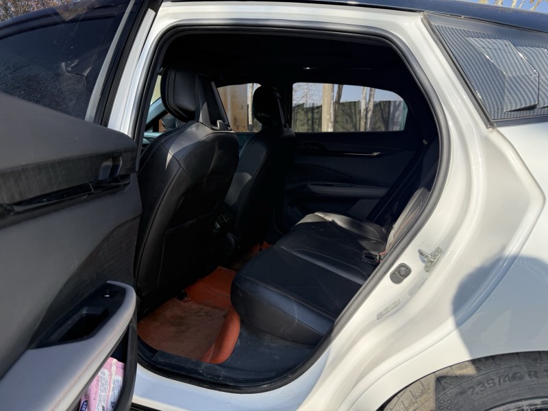 郑州22年长安汽车UNI8