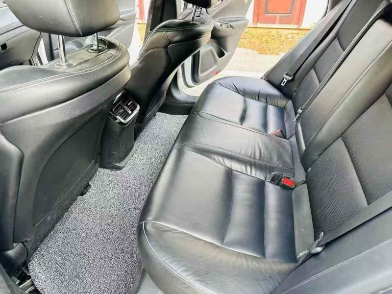 枣庄17年本田思铂睿4