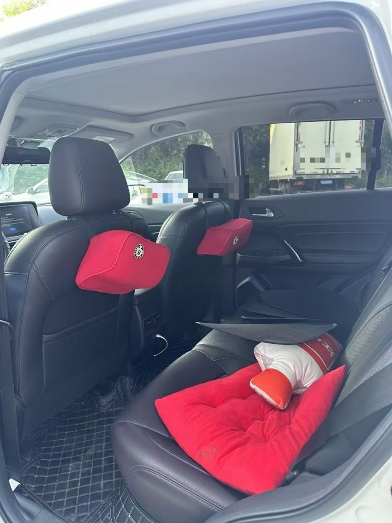 乐山19年传祺GS44