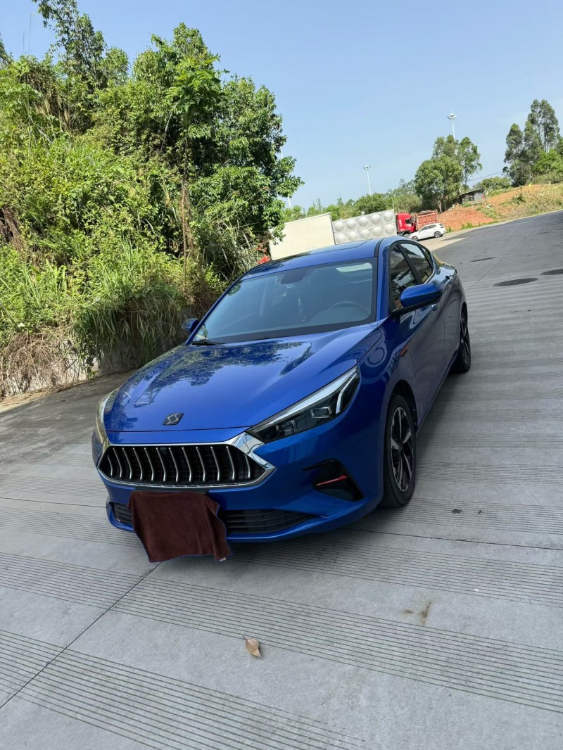 乐山21年江淮思皓2