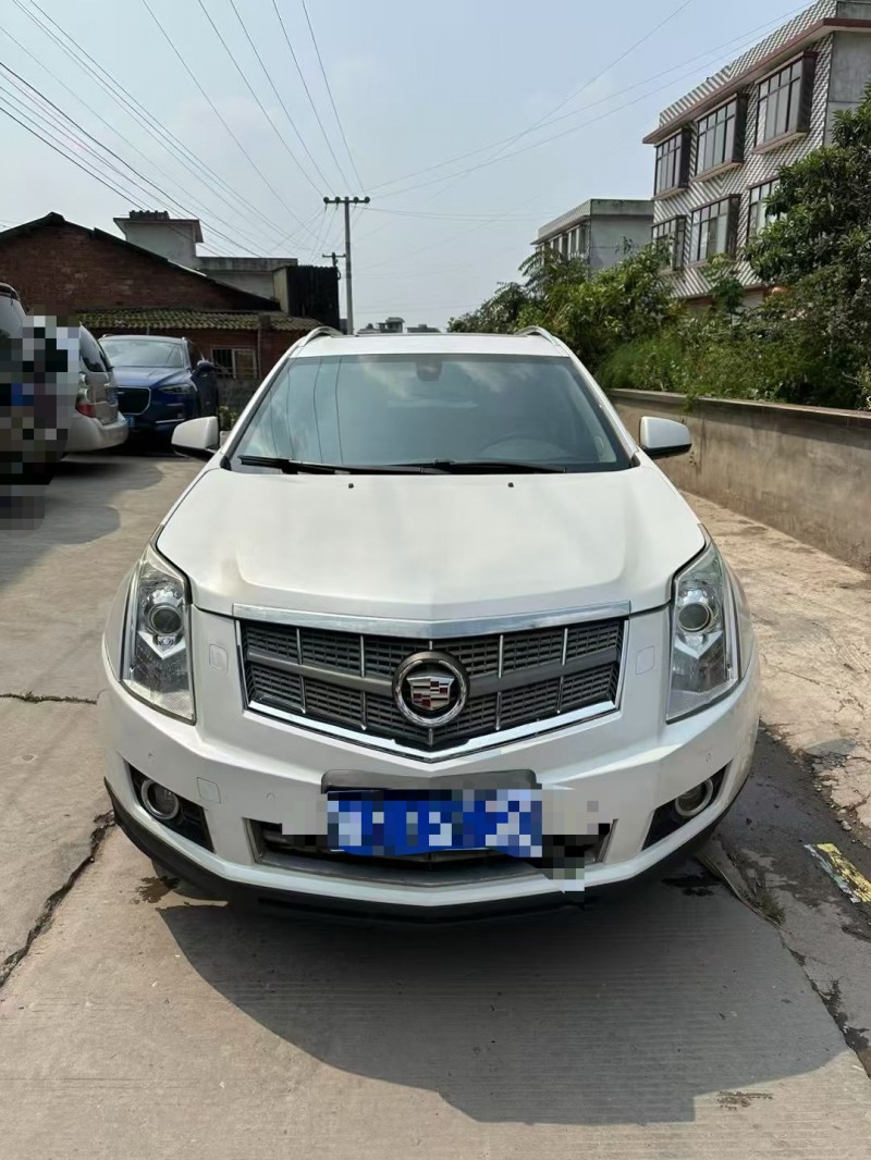 乐山15年凯迪拉克SRX1