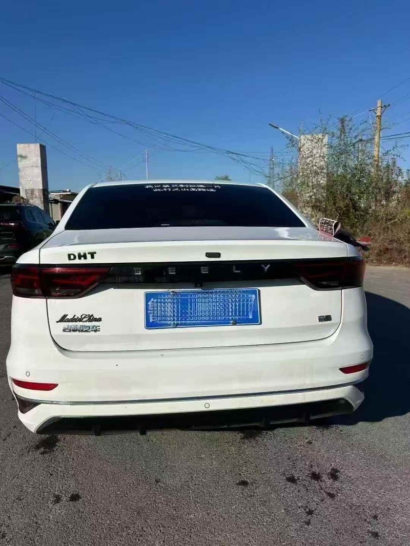 枣庄24年吉利帝豪9