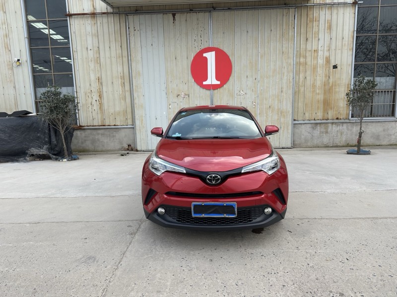 徐州19年丰田CHR1