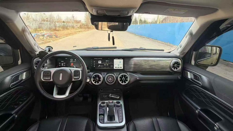 青岛21年长城汽车坦克6