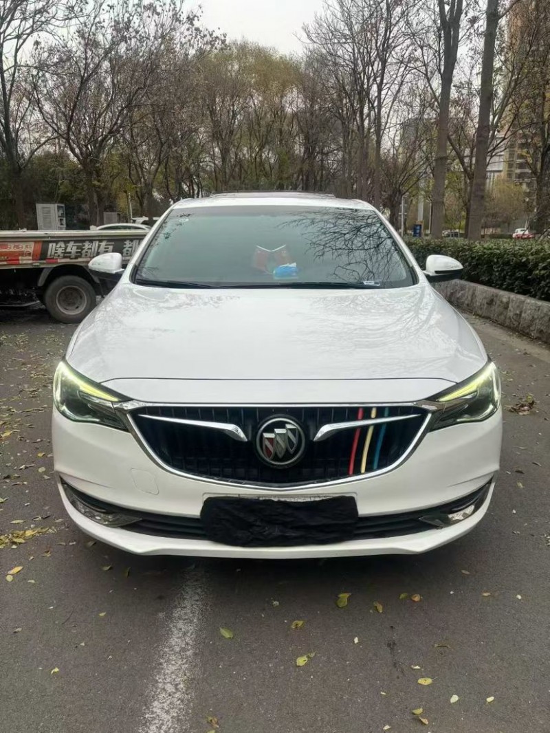 菏泽18年别克英朗1