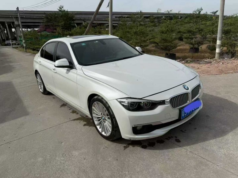 中山17年宝马3系3