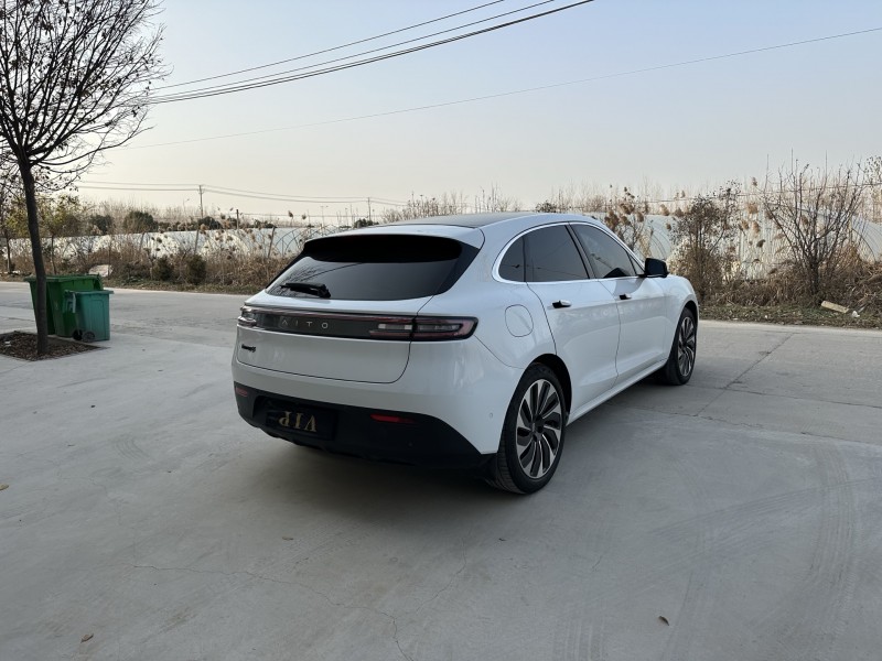 徐州22年华为智选问界4