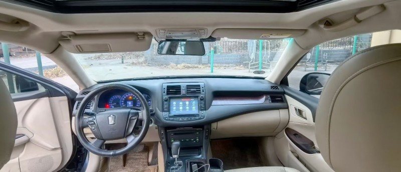 徐州10年丰田皇冠6