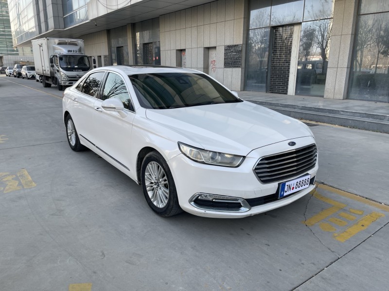 济宁16年福特金牛座3