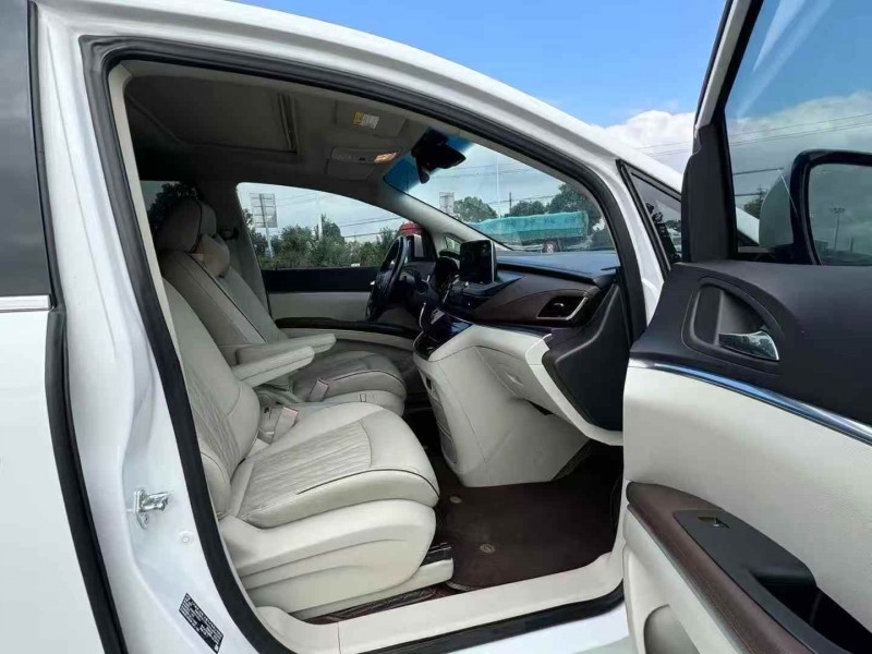 徐州22年别克GL85