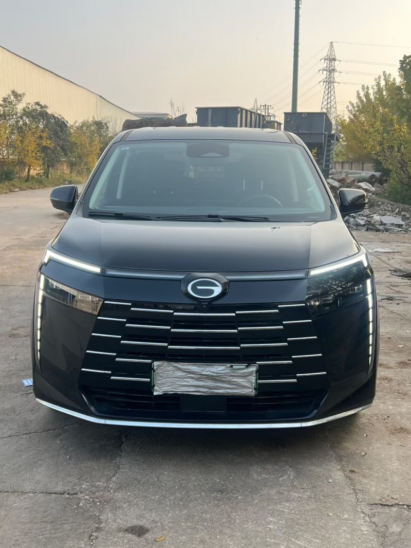 徐州25年传祺E81