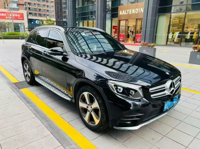 深圳17年奔驰GLC2