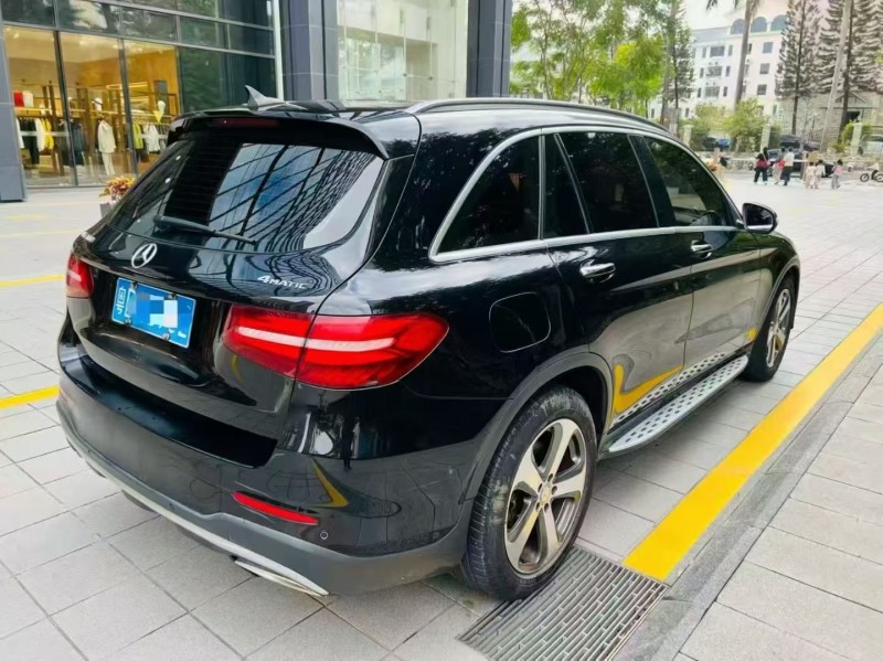 深圳17年奔驰GLC7