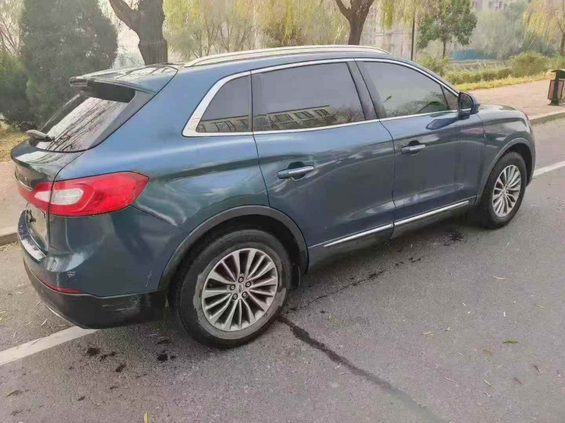 济宁16年林肯MKX7