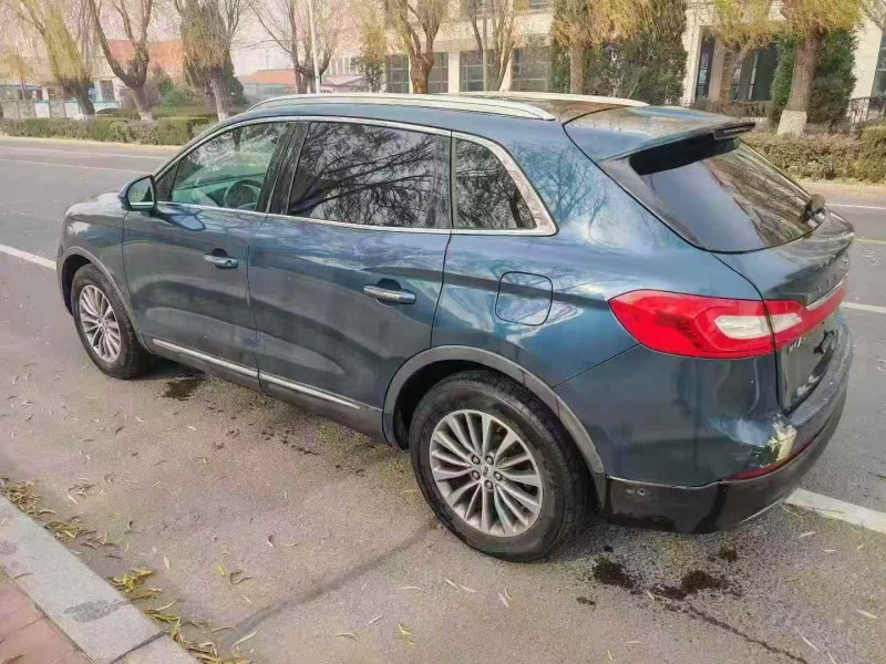 济宁16年林肯MKX8