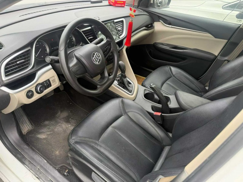 中山17年别克英朗8