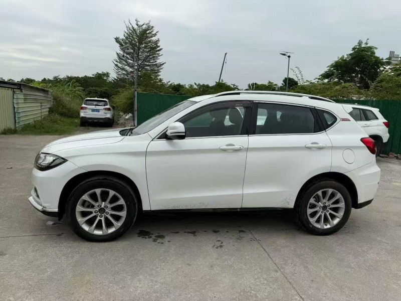 中山17年哈弗H25