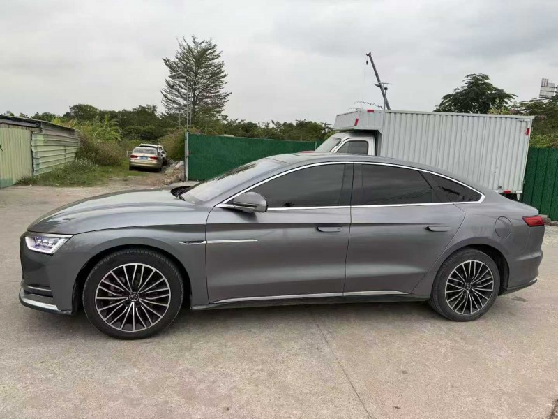 中山20年比亚迪汉5